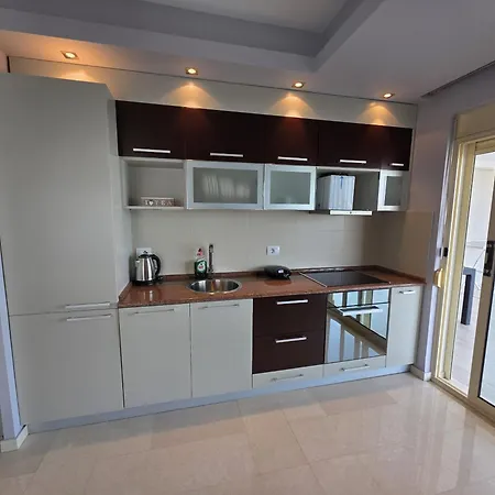 Bes Sea View Appartement