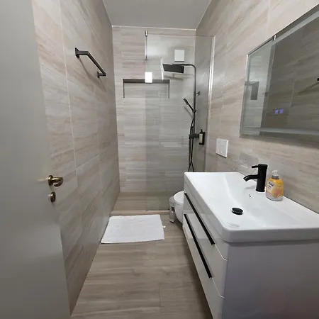 Apartment Bes' Sea View