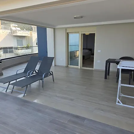 Bes Sea View Apartmán